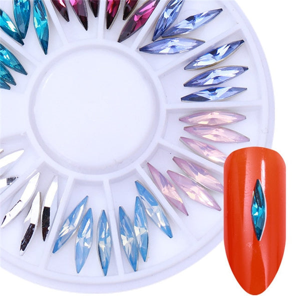 Double-sided 3D Nail Rhinestone Gold Clear Manicure Flatback Marquise Heart Water Drop Nail Art Decoration in Wheel