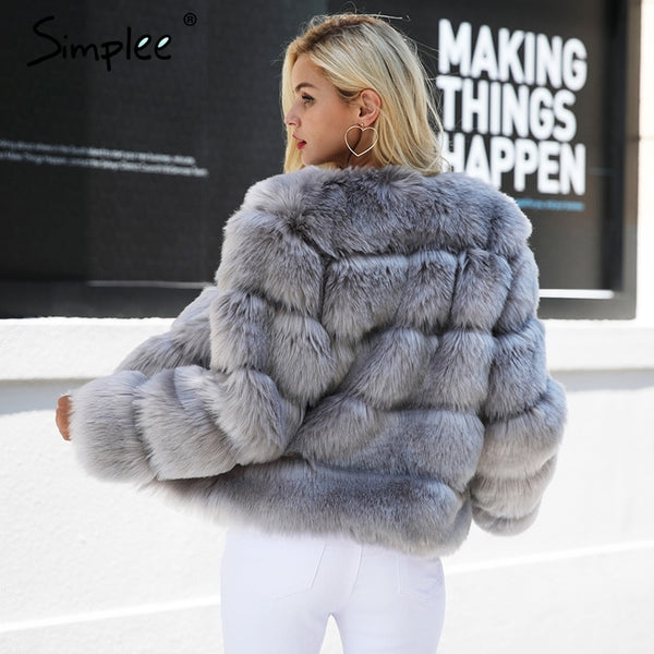 Hot coat women Short furry fake fur winter